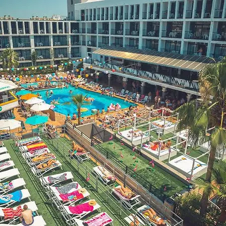 Confort Plaza Hotel San Antonio (Ibiza)