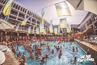 Confort Plaza Hotel